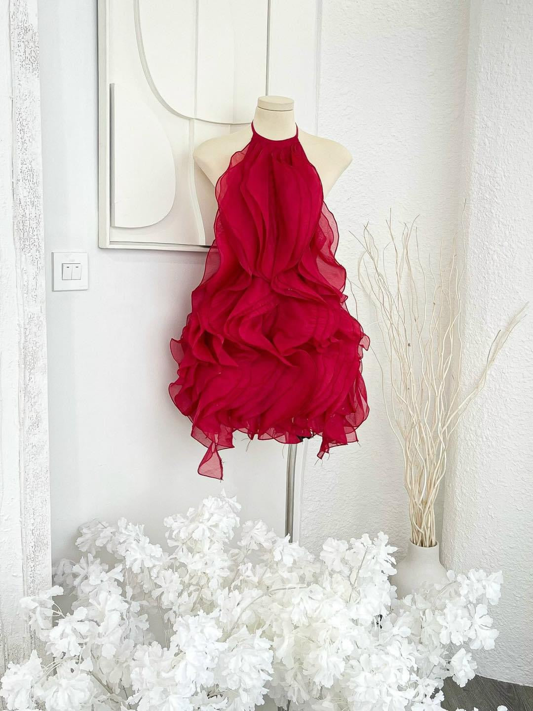 Sienna Dress (On Hand)