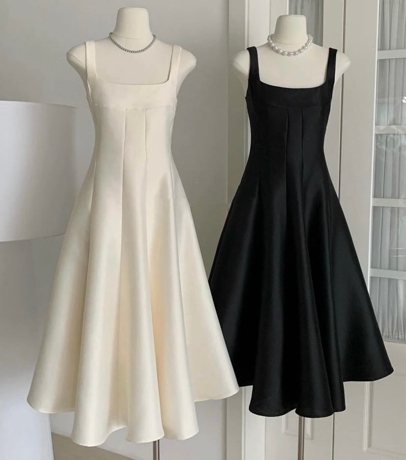 Antoinette Dress (On Hand)