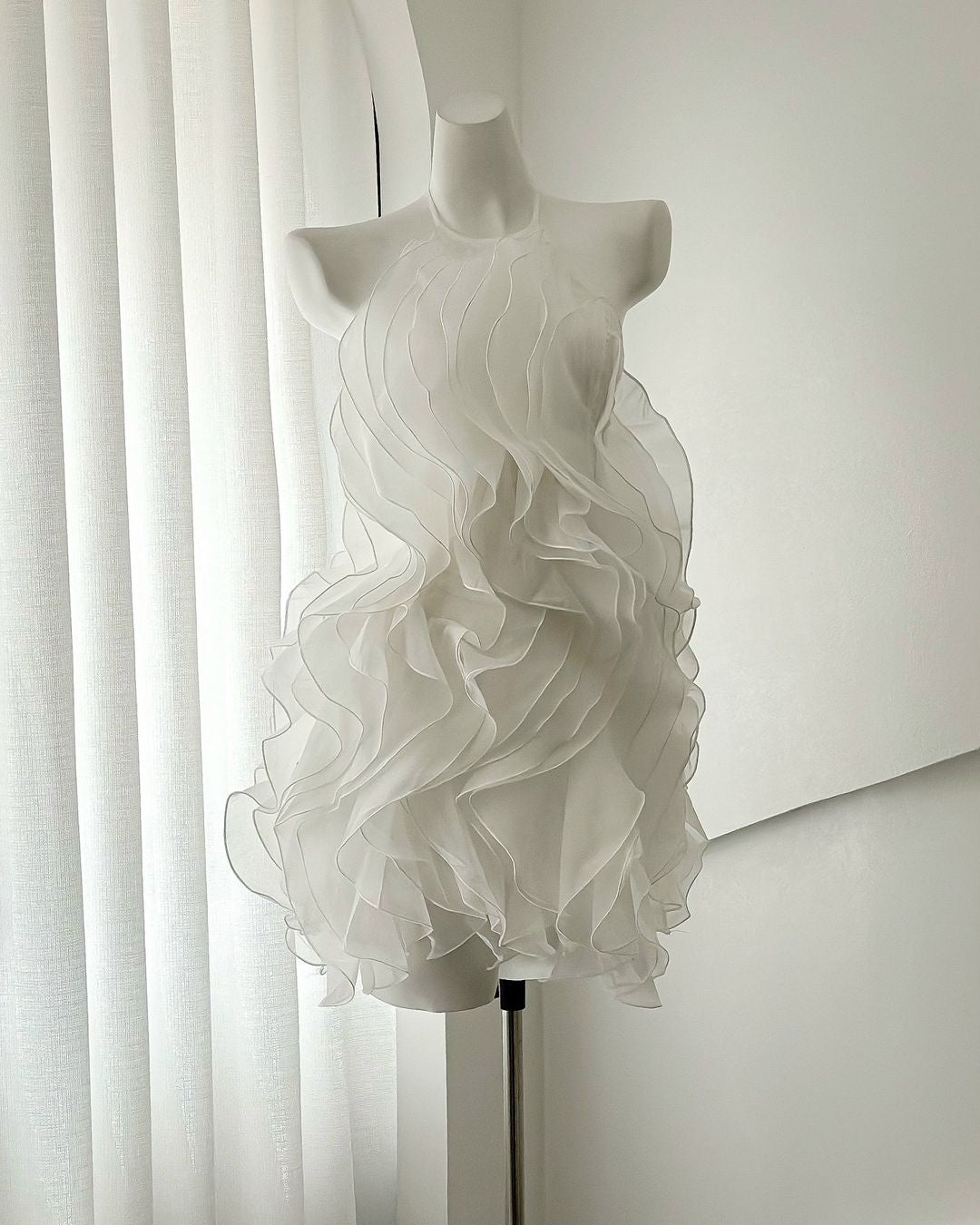 Sienna Dress (On Hand)