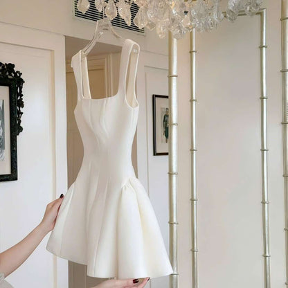 Madison Dress (On Hand)