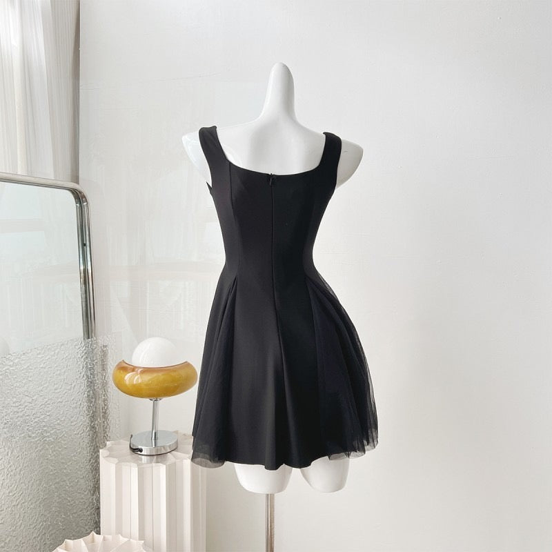 Caroline Dress (On Hand)