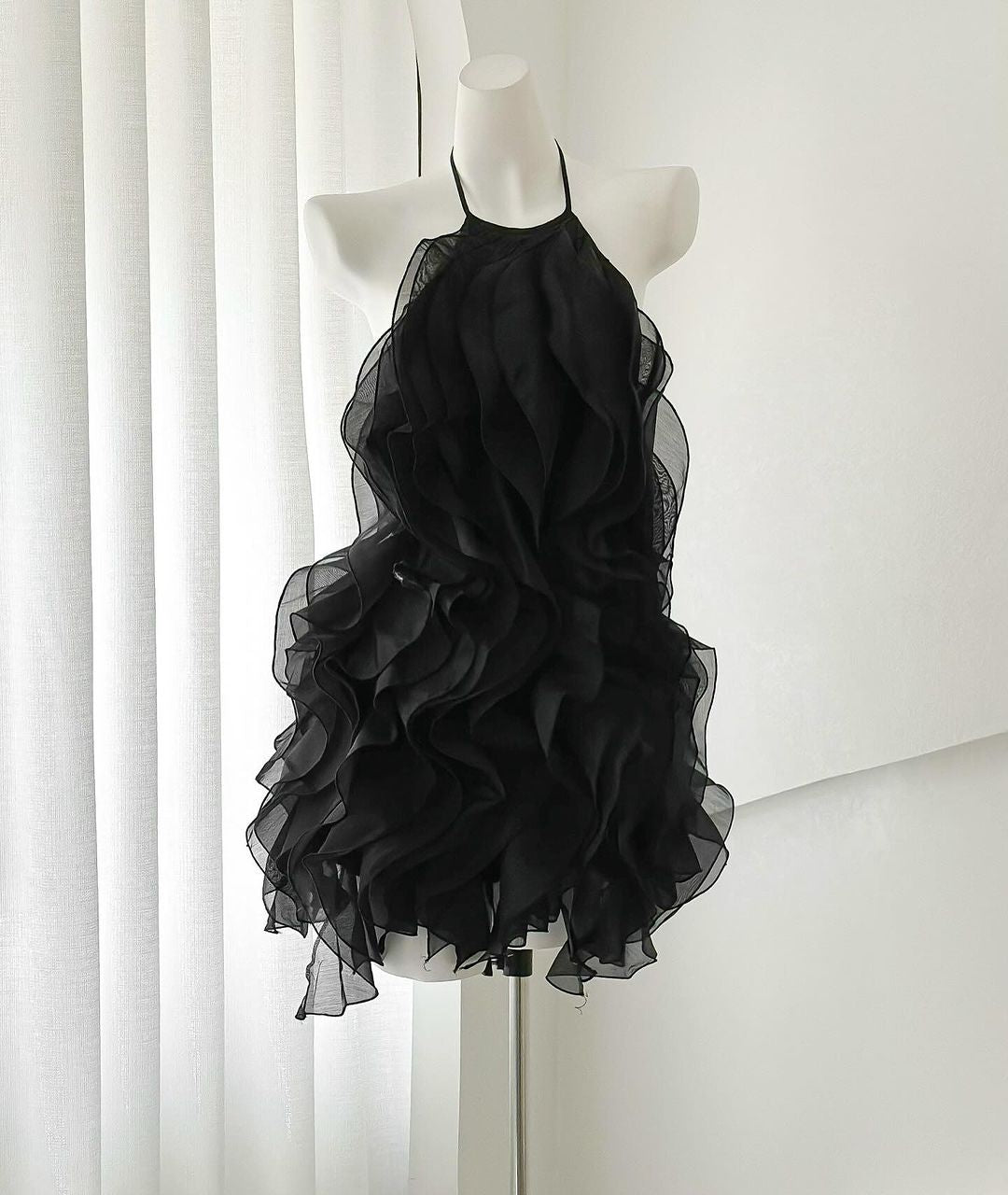 Sienna Dress (On Hand)