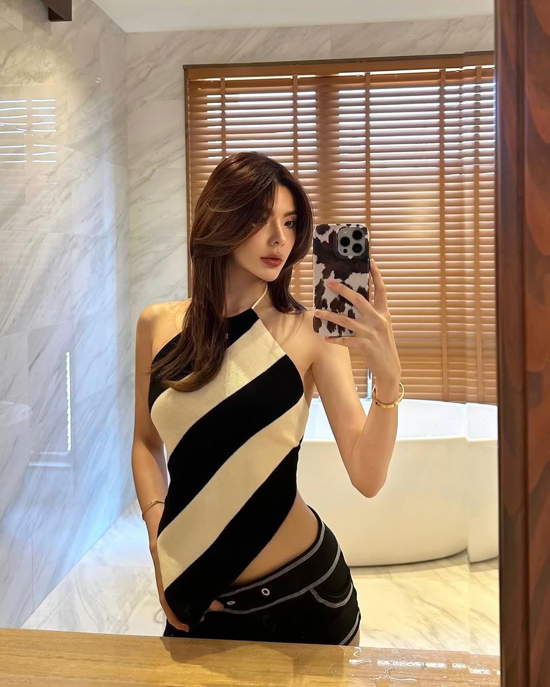 Carly Top